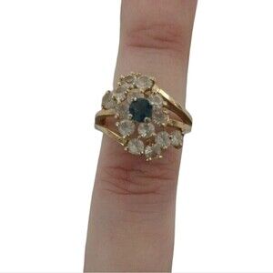 Vintage ring costume jewelry gold plated rhinestones